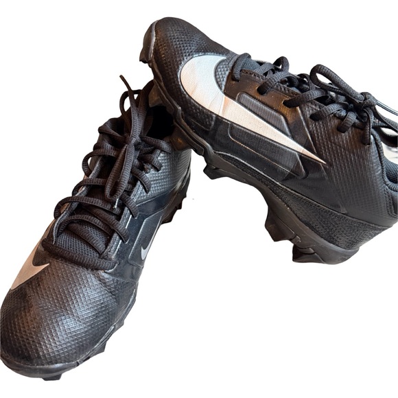 Nike Boys’ Alpha Menace 4 Shark BG Football Cleats – Youth Size 4.5 - Picture 3 of 12